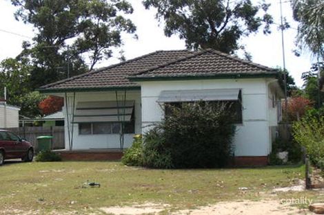 24 Carrington Ave, Woy Woy, NSW 2256