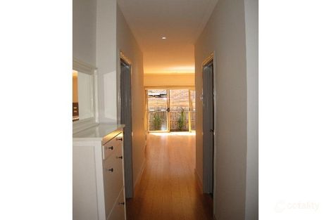 4/26 Miranda Rd, Reservoir, VIC 3073