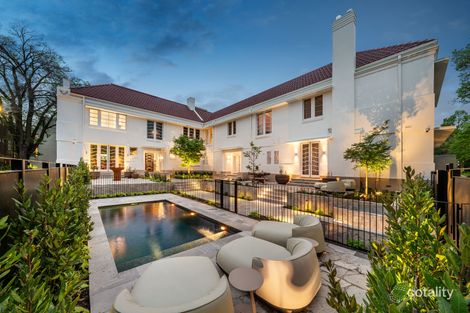 Property photo of 216 Domain Road South Yarra VIC 3141