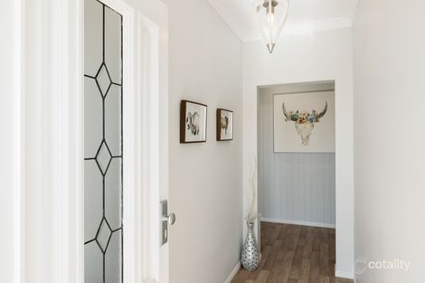 Property photo of 8 Coucal Court Meringandan West QLD 4352