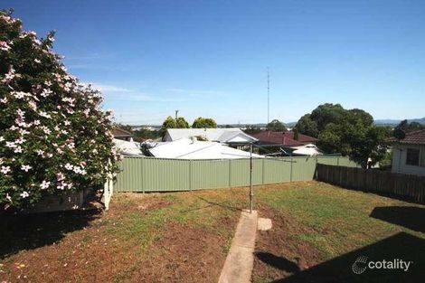 Property photo of 5 Hollywood Close Rutherford NSW 2320