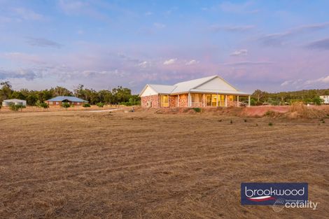 Property photo of 32 Cook Road Bakers Hill WA 6562