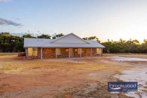 Property photo of 32 Cook Road Bakers Hill WA 6562
