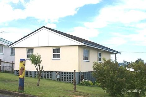 11 Sloane St, Stafford Heights, QLD 4053