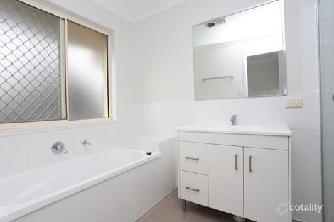 1/1 Lygon Pl, Kallangur, QLD 4503