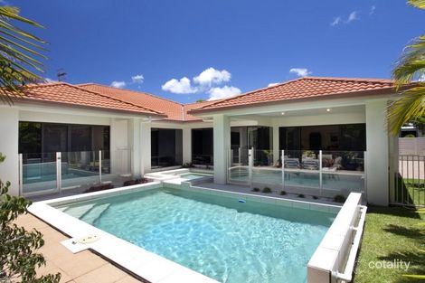 1 Cove Ct, Noosaville, QLD 4566