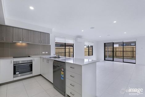 Property photo of 10 Almandin Street Logan Reserve QLD 4133