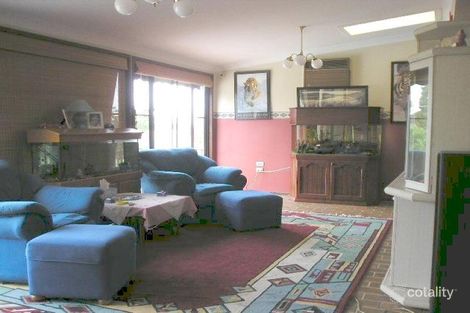 Property photo of 17 Dewrang Avenue Bradbury NSW 2560