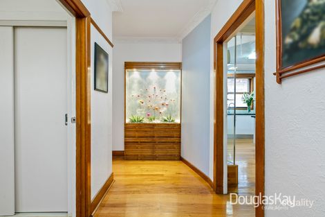 Property photo of 141 Cornwall Road Sunshine VIC 3020