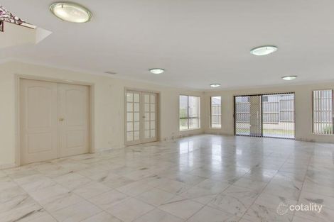 Property photo of 13 Pipersbrook Crescent Bella Vista NSW 2153