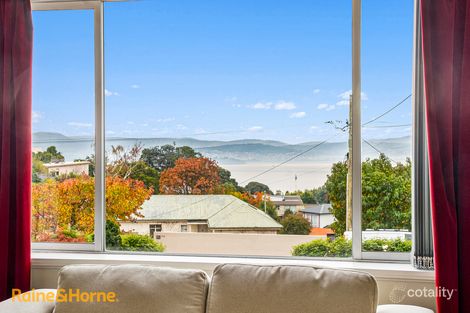 214 Churchill Ave, Sandy Bay, TAS 7005