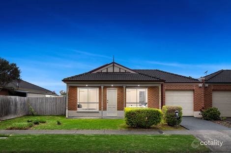 Property photo of 32 Strabane Way Hampton Park VIC 3976