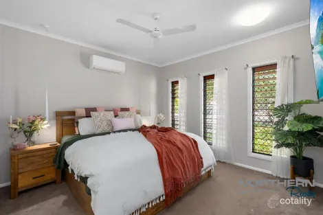 Property photo of 1 Pongamia Parade Mount Low QLD 4818