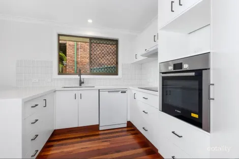 Property photo of 1/38 Cominan Avenue Banora Point NSW 2486