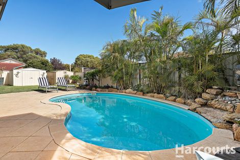 Property photo of 4 Dunbar Court Meadow Springs WA 6210