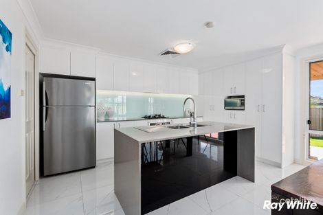 Property photo of 7 Leafy Grove Plumpton NSW 2761
