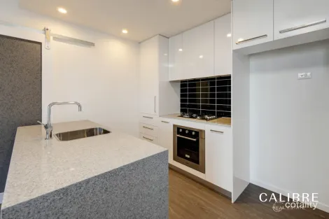 50/13 Railway Tce, Milton, QLD 4064