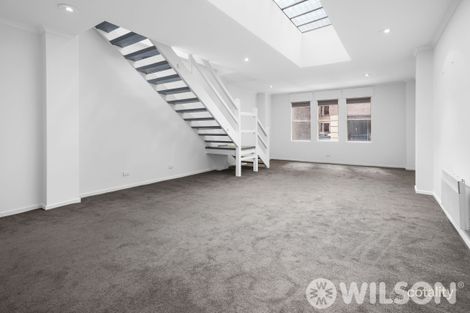 Property photo of 2/6 Roeszler Lane Melbourne VIC 3000
