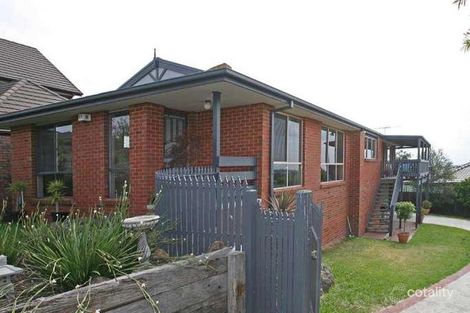 Property photo of 4 Kim Close Narre Warren VIC 3805