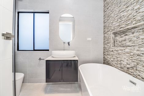 Property photo of 14 Versace Crescent Melonba NSW 2765