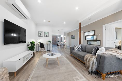 Property photo of 1/1 Santolin Drive Hillside VIC 3037