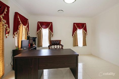 Property photo of 18 Midgley Street Dakabin QLD 4503