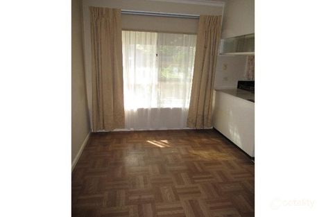 Property photo of 8 Paris Avenue Croydon South VIC 3136