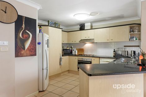 Property photo of 5 Oxbridge Chase Arundel QLD 4214