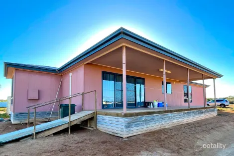 17 Saunders Dr, Denial Bay, SA 5690