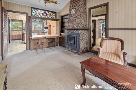 59 Farnham Rd, Healesville, VIC 3777