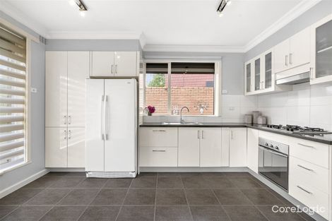 Property photo of 32 The Outlook Glen Waverley VIC 3150