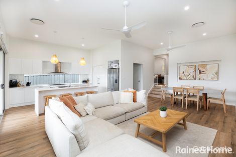 Property photo of 8 Gadu Street Dolphin Point NSW 2539