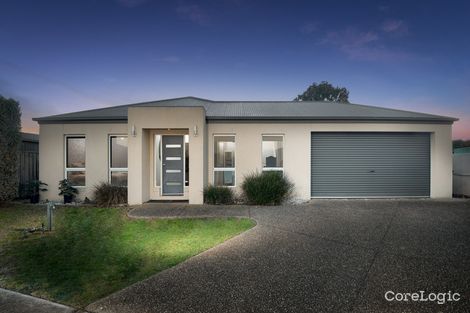 Property photo of 8 Fenwick Fairway Bannockburn VIC 3331