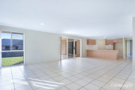 Property photo of 80 Ridgegarden Drive Morayfield QLD 4506