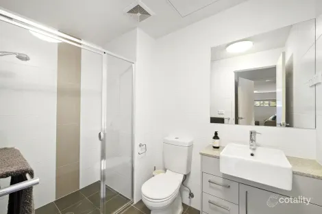 Property photo of 10/4 Thadoona Street Crace ACT 2911