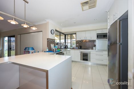 Property photo of 33 Dartford Crescent Marangaroo WA 6064