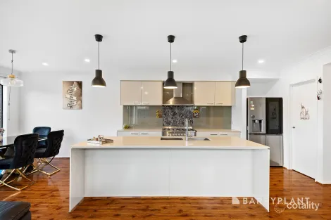 Property photo of 47 Tantallon Boulevard Beaconsfield VIC 3807