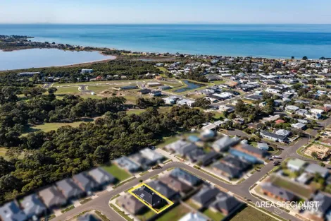 Property photo of 31 Countess Drive St Leonards VIC 3223