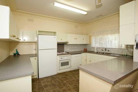 Property photo of 15 Plumpton Road Kooringal NSW 2650