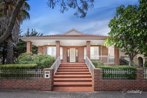 Property photo of 32 Bluebell Crescent Gowanbrae VIC 3043