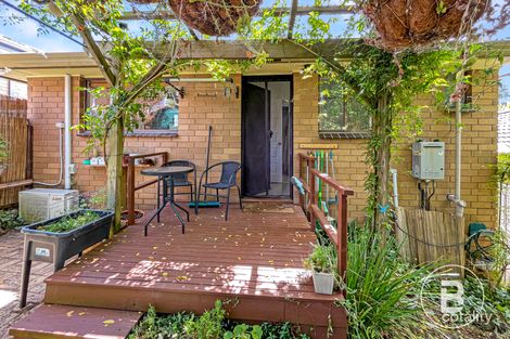 4 Clissold St, Black Hill, VIC 3350