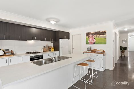 Property photo of 27 Wurrook Circuit North Geelong VIC 3215