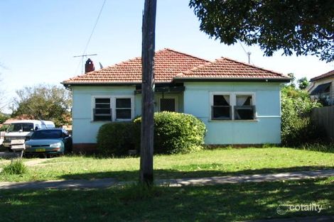 14 Cairds Ave, Bankstown, NSW 2200