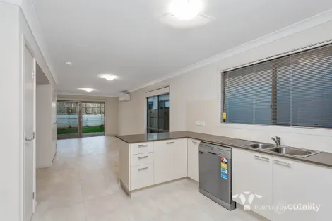Property photo of 8 Cypress Court Spring Mountain QLD 4300