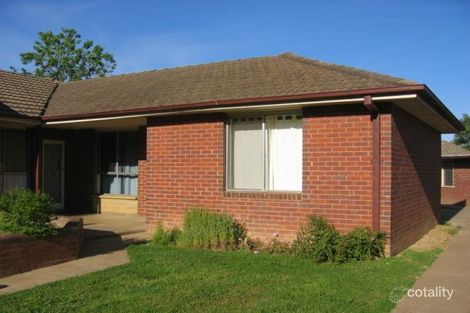 4/24 Halloran St, Turvey Park, NSW 2650