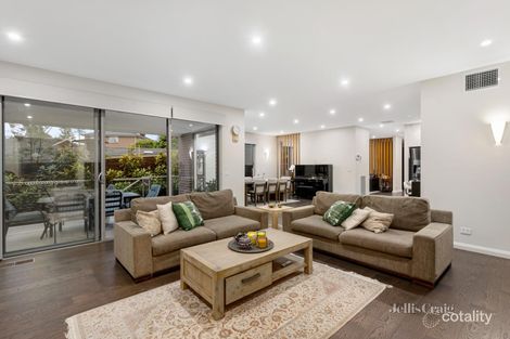 Property photo of 1/8 Fairway Road Doncaster VIC 3108