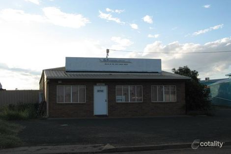 2/15b Glasson St, Emerald, QLD 4720