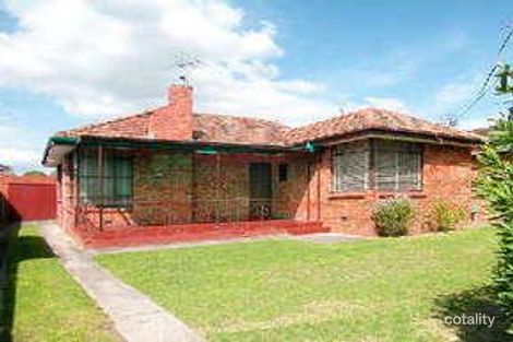 Property photo of 18 Dickens Street Bentleigh VIC 3204