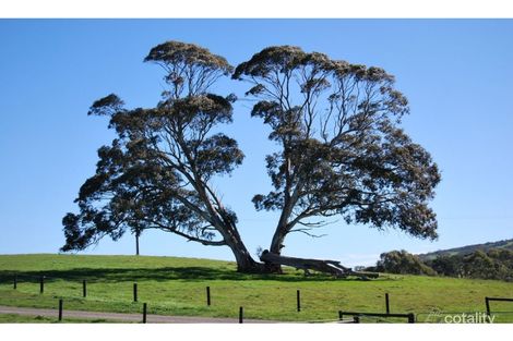 8 Sawpit Gully Rd, Lower Inman Valley, SA 5211