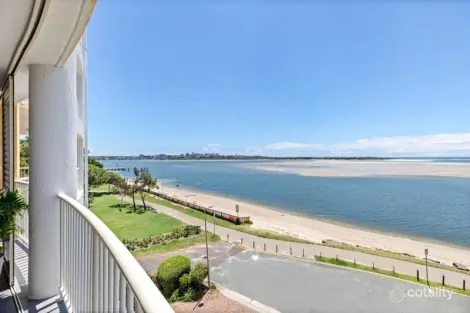 Property photo of 408/72 Esplanade Golden Beach QLD 4551